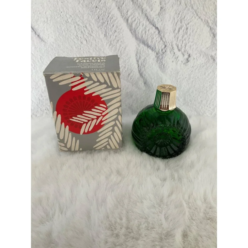 AVON Vintage Festive Facets Charisma Cologne FULL Holiday